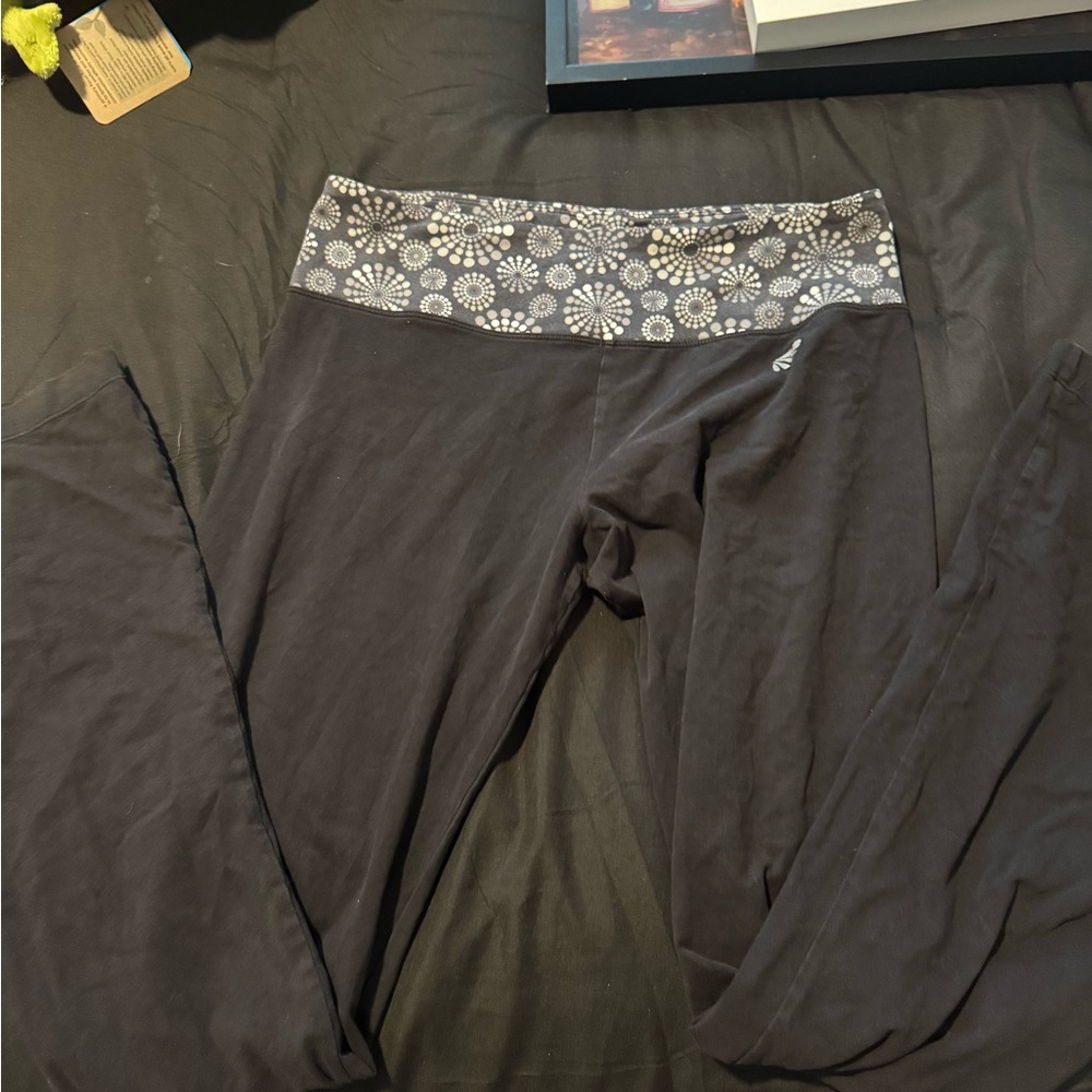 Source Unknown Black Pants with Floral Waistband